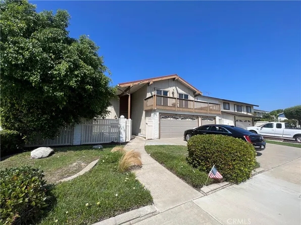 17621 San Roque Ln, Huntington Beach, CA 92647