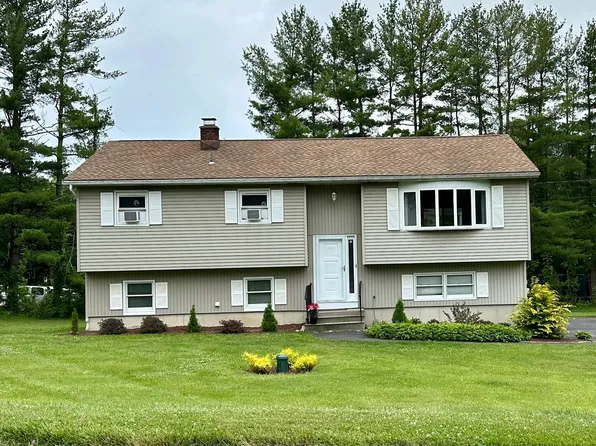 7 Old Farm Road, New Fairfield, CT 06812