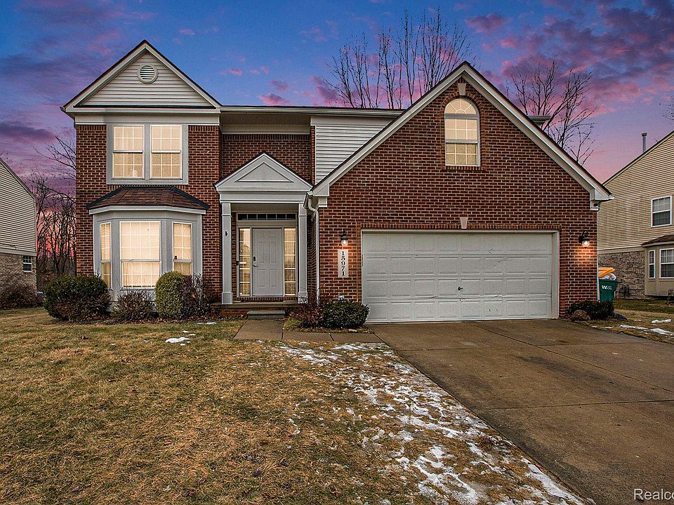 1st image of 15971 Brookside Dr