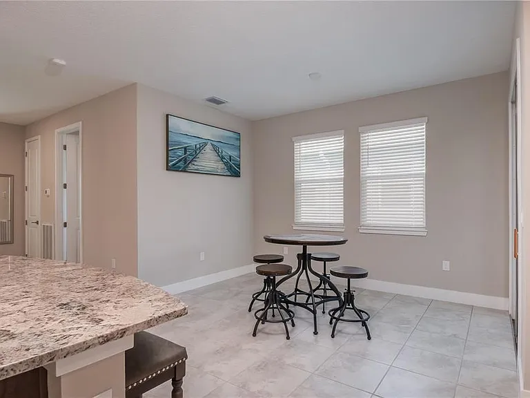 5333 NW 33rd Pl — Photo 12