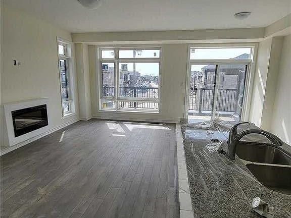 4th image of 625 Fogal Rd