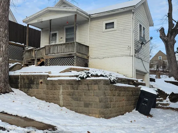 3003 S 17th St, Omaha, NE 68108