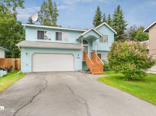 8070 Berry Patch Dr, Anchorage, AK 99502