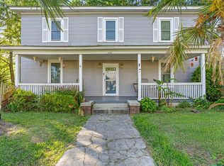 302 W Pinckney St, Abbeville, SC 29620