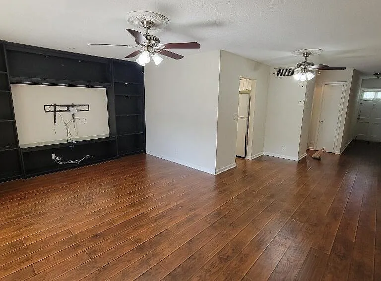 4820 NE 23rd Ave #A-202 — Photo 3