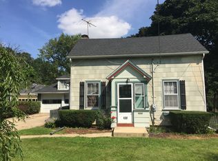 439 S Liberty St, Elgin, IL 60120