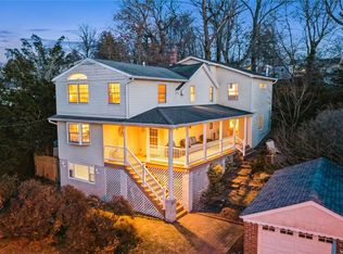 4 Ruth Ln, Glenwood Landing, NY 11547
