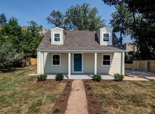 2406 Fort Dr, Alexandria, VA 22303