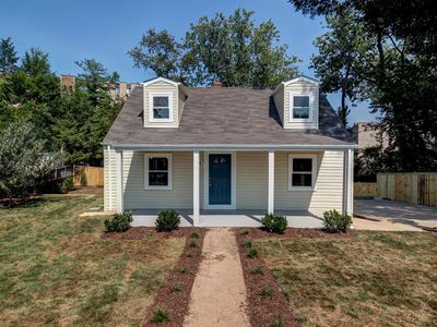 2406 Fort Dr, Alexandria, VA, 22303