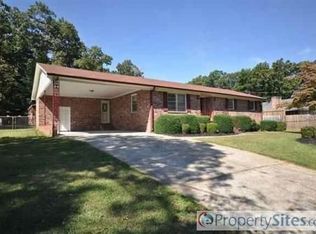 15 Fairview Rd, Taylors, SC 29687