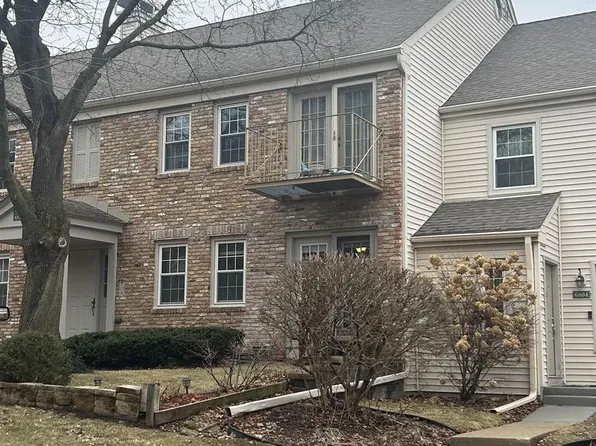 6806 Old Sauk Court, Madison, WI 53717