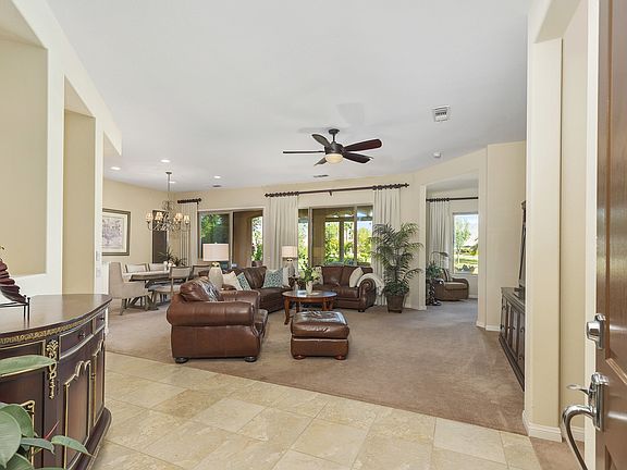 5th image of 81126 Avenida Lorena