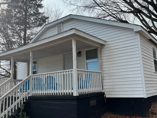 821 1st St, Kings Mountain, NC 28086