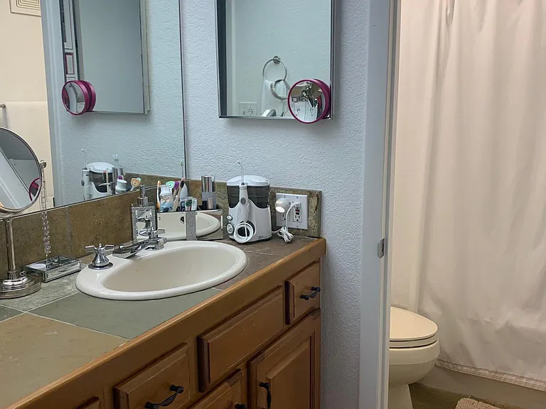 1005 Vine St #1005 — Photo 5