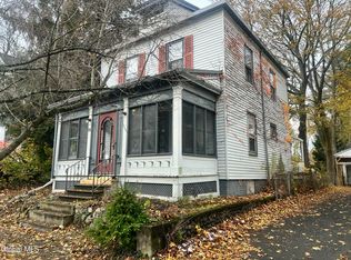 14 Bleeker Avenue, Troy, NY 12180