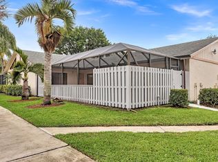 8919 Thumbwood Cir APT B, Boynton Beach, FL 33436