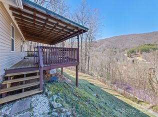 293 Mattie Marion Rd, Waynesville, NC 28785