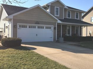 930 S Laura Ln, Diamond, IL 60416