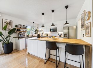 10336 Berkshire Rd, Bloomington, MN 55437