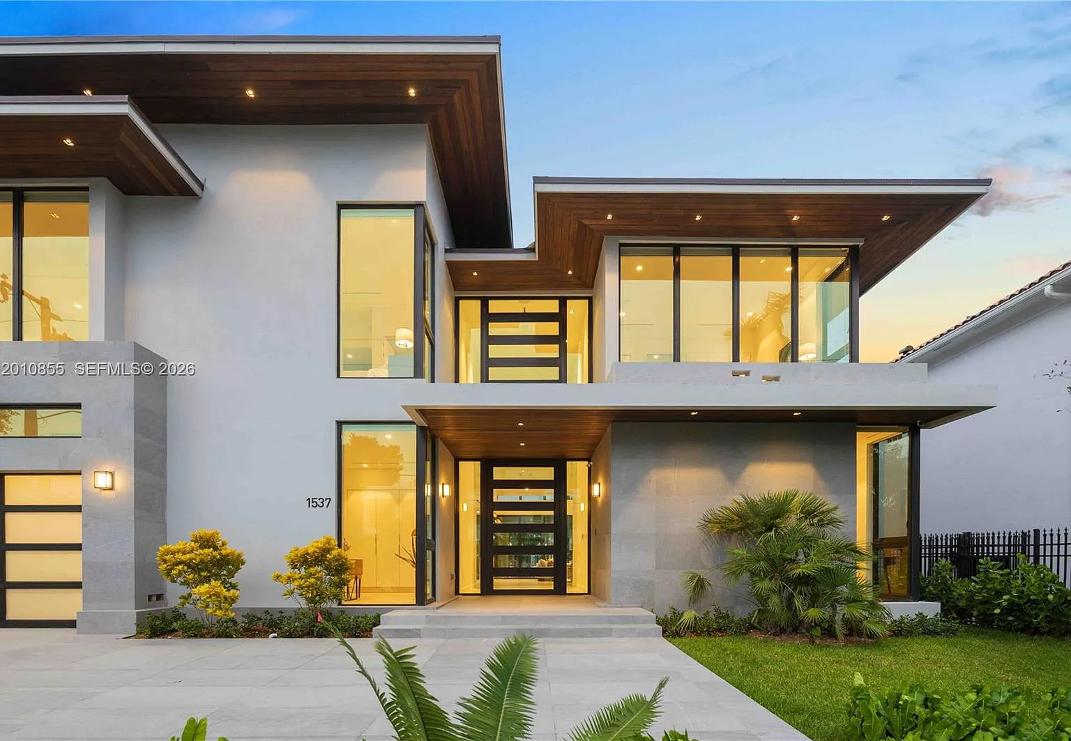 SE 13th St, Fort Lauderdale — Photo 4