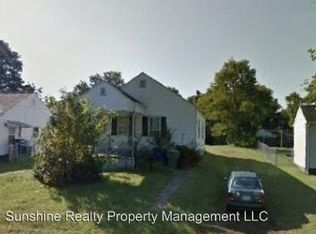 314 W Gilbreath St, Graham, NC 27253