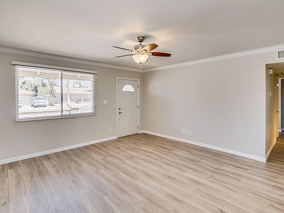 4th image of 1055 E Magdalena Dr
