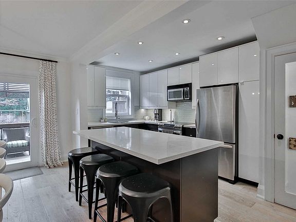 2nd image of 74 Willow Ave