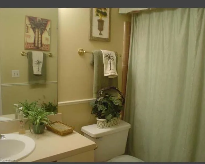 4108 Hanging Moss Ct — Photo 11