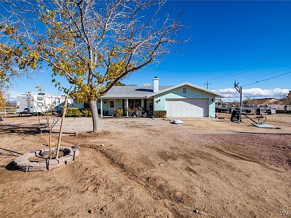 3rd image of 2174 E Buckhorn Bend