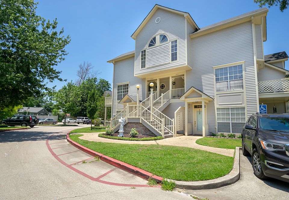 2nd image of 3421 Audubon Trce