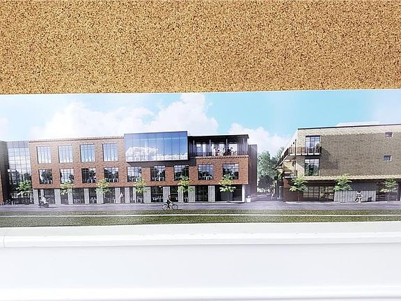 2nd image of 1501 E 4th St #304