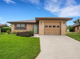 520 Lake Mystic Ln, Lakeland, FL 33813