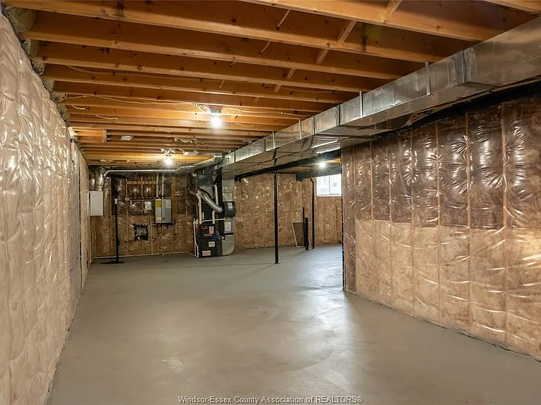 74 Dundee Dr — Photo 33