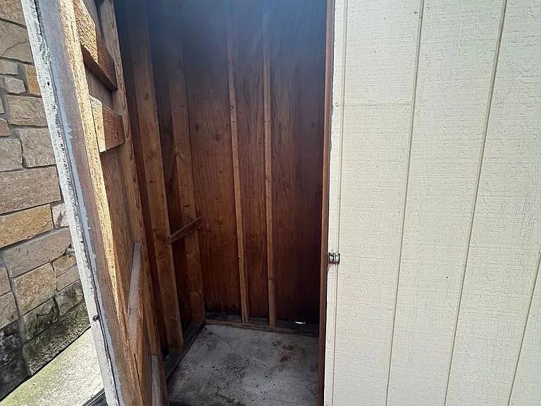 Candlelite Apartments — Photo 113