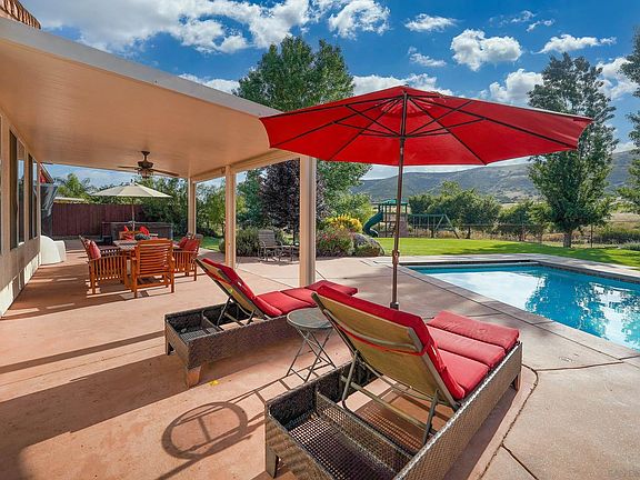 2nd image of 23414 Jardin Del Sol