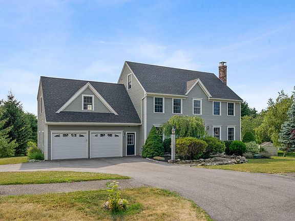 2nd image of 13 Crestview Drive
