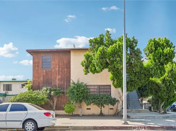 6870 Woodley Ave, Van Nuys, CA 91406