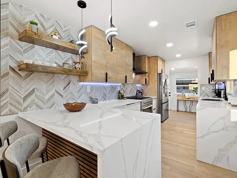 3773 Texas St — Photo 1