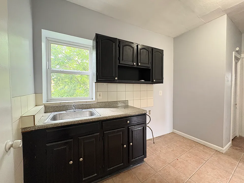 45 Jones St #5