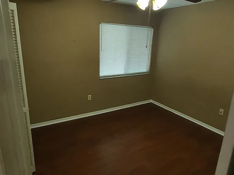 537 Sun Ridge Pl #201 — Photo 9