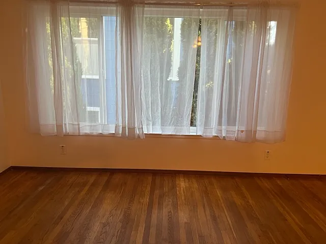 1730 Stuart St — Photo 16