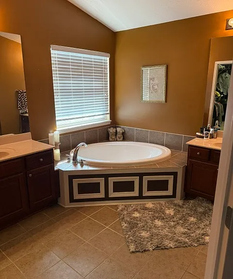 Cirrus Dr — Photo 25