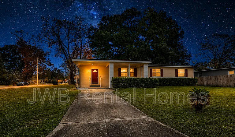 6553 Aires Rd — Photo 10