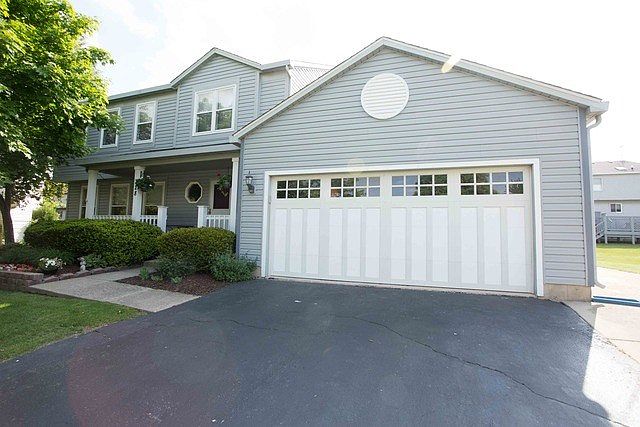 1st image of 328 Twin Creeks Ct