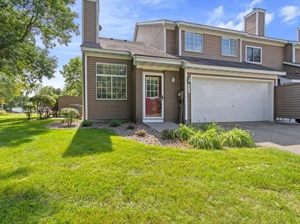 9923 Fillmore St NE, Blaine, MN 55434