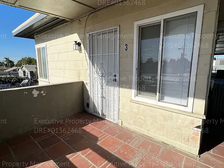 2190 Monterey St — Photo 4