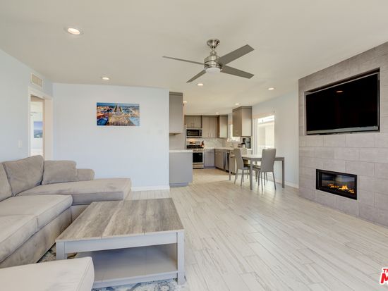 320 Hermosa Ave APT 206, Hermosa Beach, CA 90254