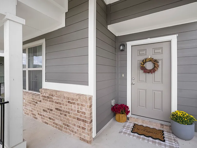 140 Witchhazel Way — Photo 2