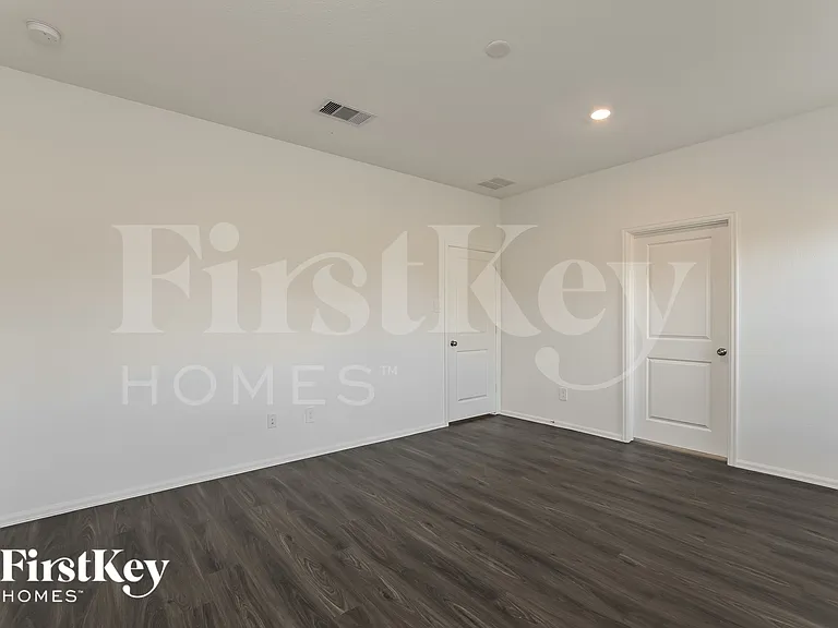 18438 Summit Ranch Dr — Photo 7