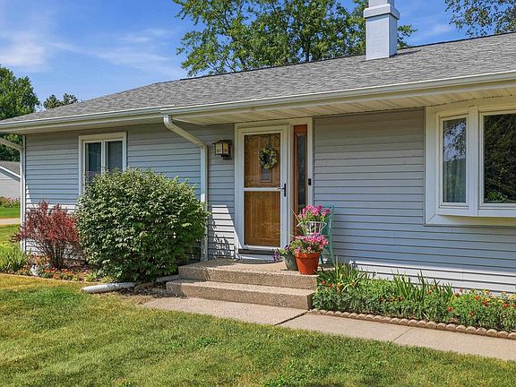 4th image of 332 VERRILL STREET